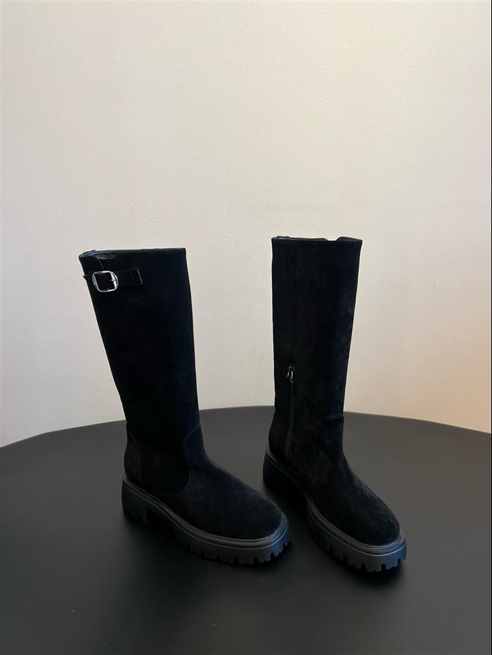 20251128173017985 450